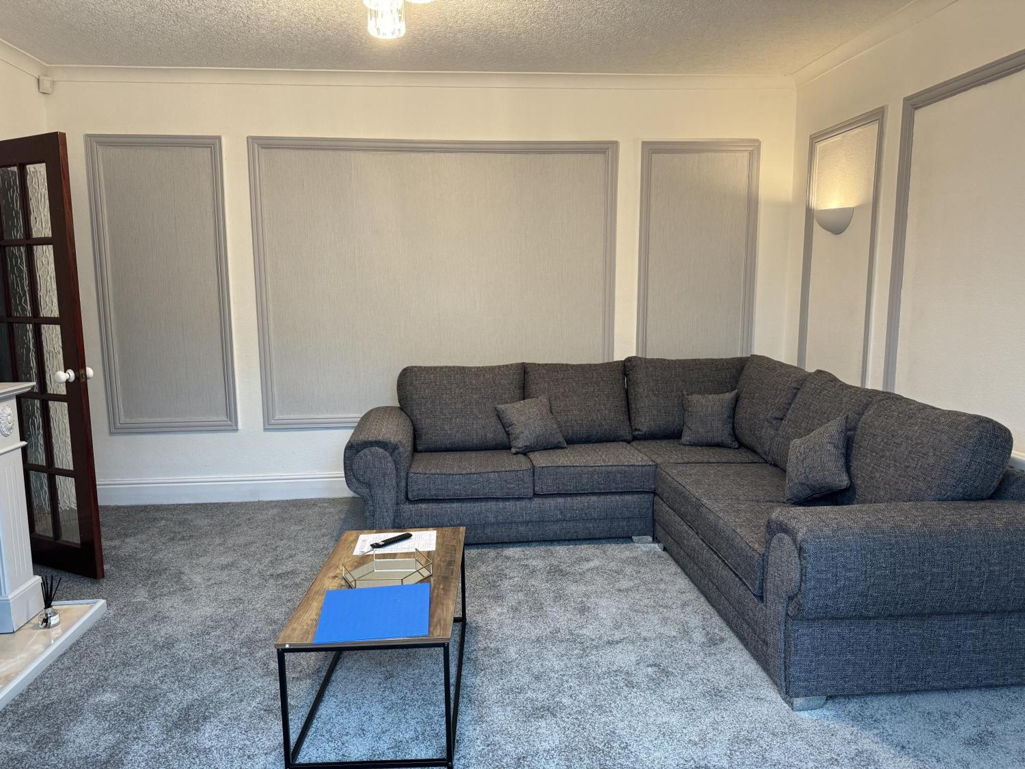 Huge 9 Bed Property Sleeps 17, Near Nec, City Centre, Hs2 バーミンガム エクステリア 写真