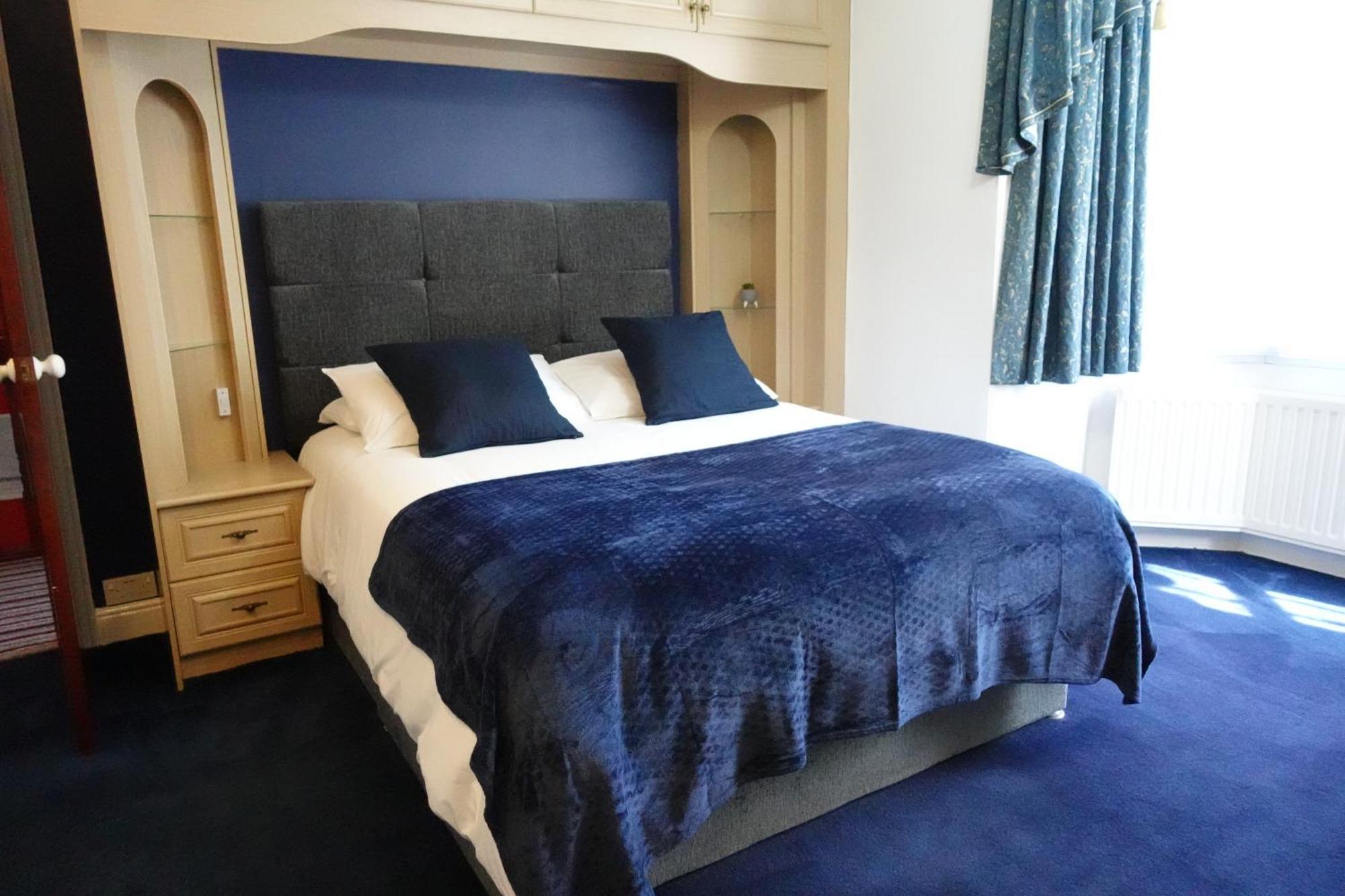 Huge 9 Bed Property Sleeps 17, Near Nec, City Centre, Hs2 バーミンガム エクステリア 写真