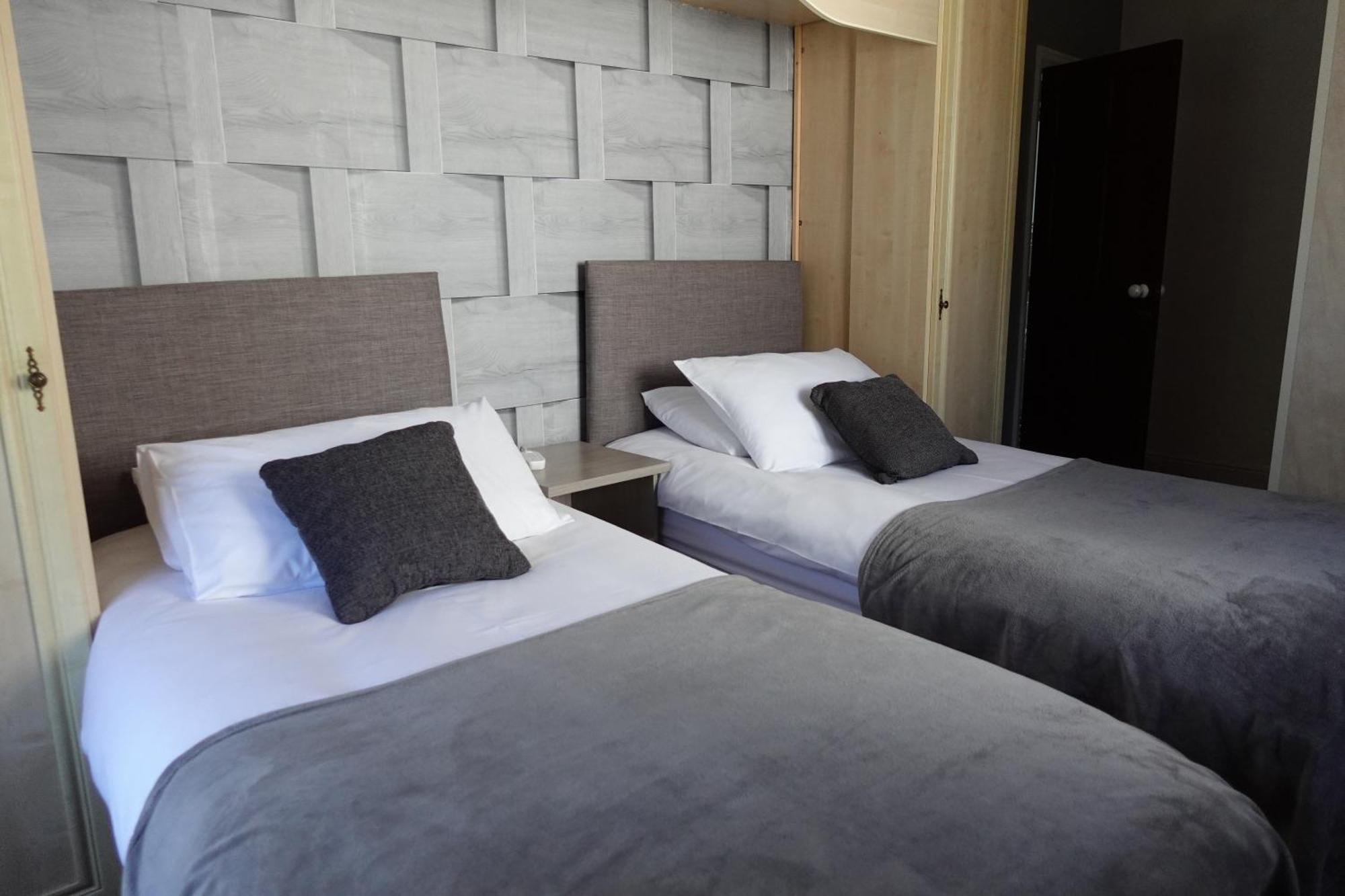 Huge 9 Bed Property Sleeps 17, Near Nec, City Centre, Hs2 バーミンガム エクステリア 写真