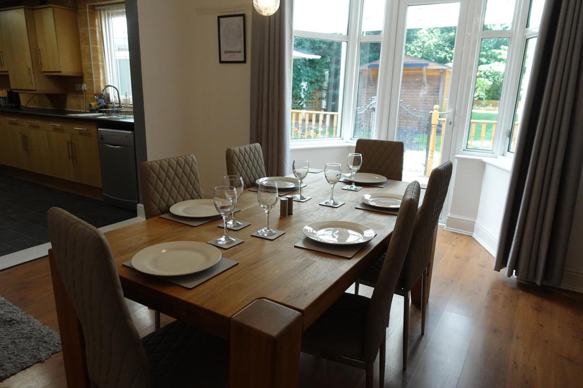Huge 9 Bed Property Sleeps 17, Near Nec, City Centre, Hs2 バーミンガム エクステリア 写真