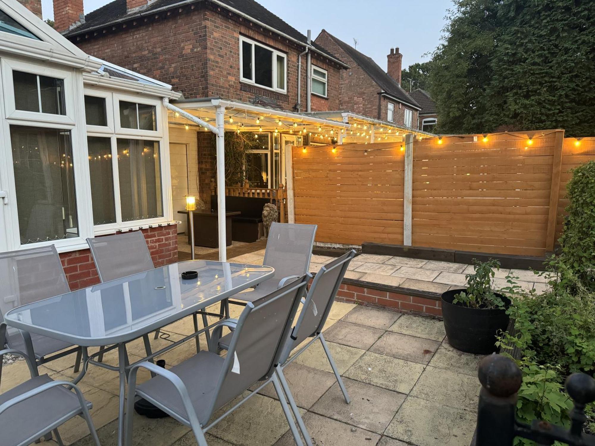 Huge 9 Bed Property Sleeps 17, Near Nec, City Centre, Hs2 バーミンガム エクステリア 写真